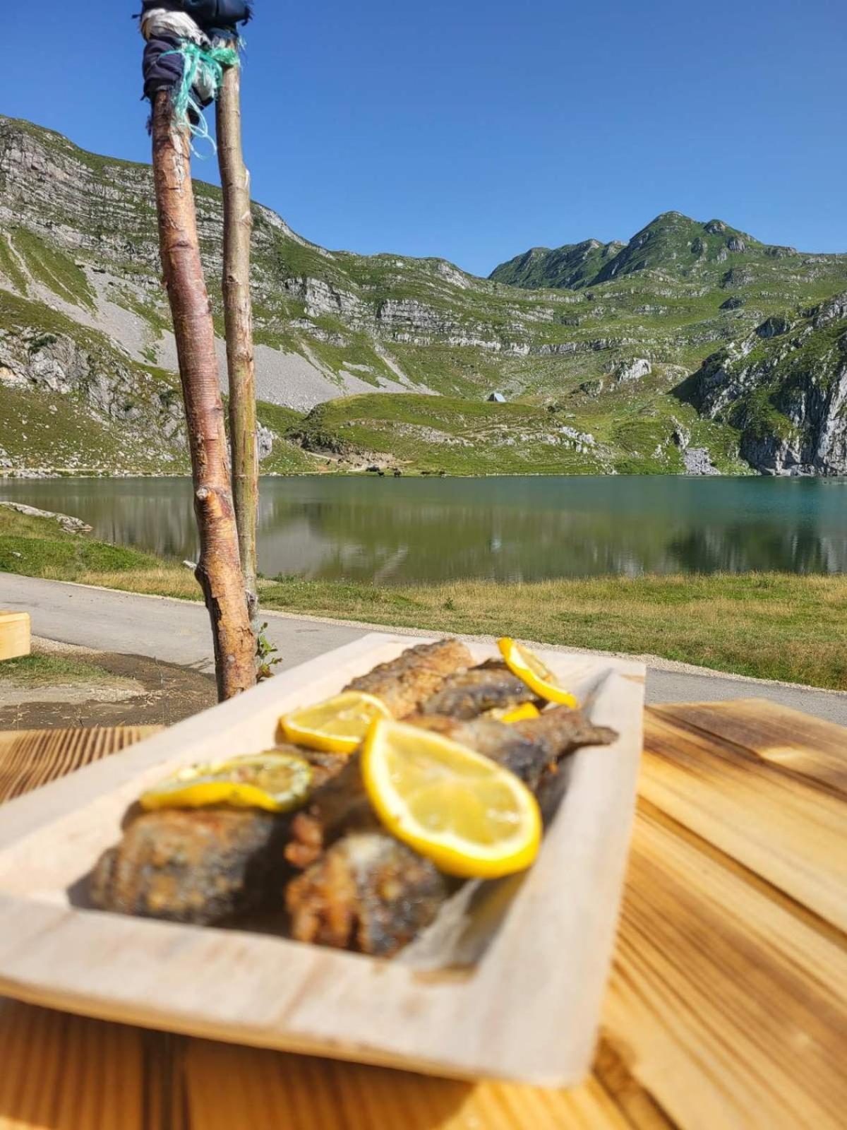 Kapetanovo Jezero, Mountain Cottage Captain'S Lake Kolašin Eksteriør billede